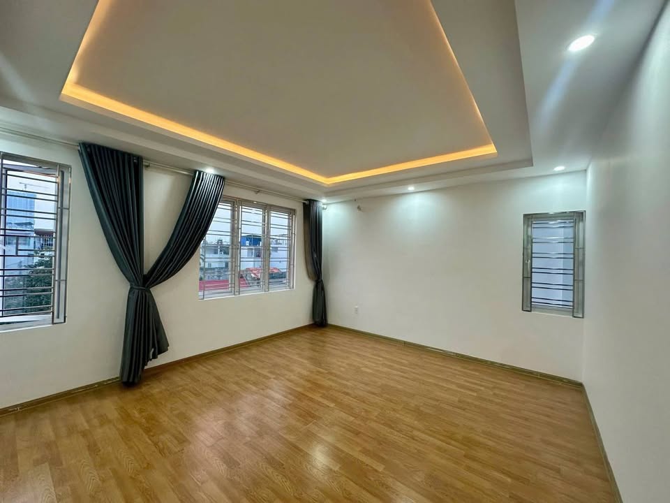 Nhà phố 4 tầng Đằng Hải 52m² giá 3.79 tỷ - Ô tô đỗ cửa, lô góc hiếm có!
