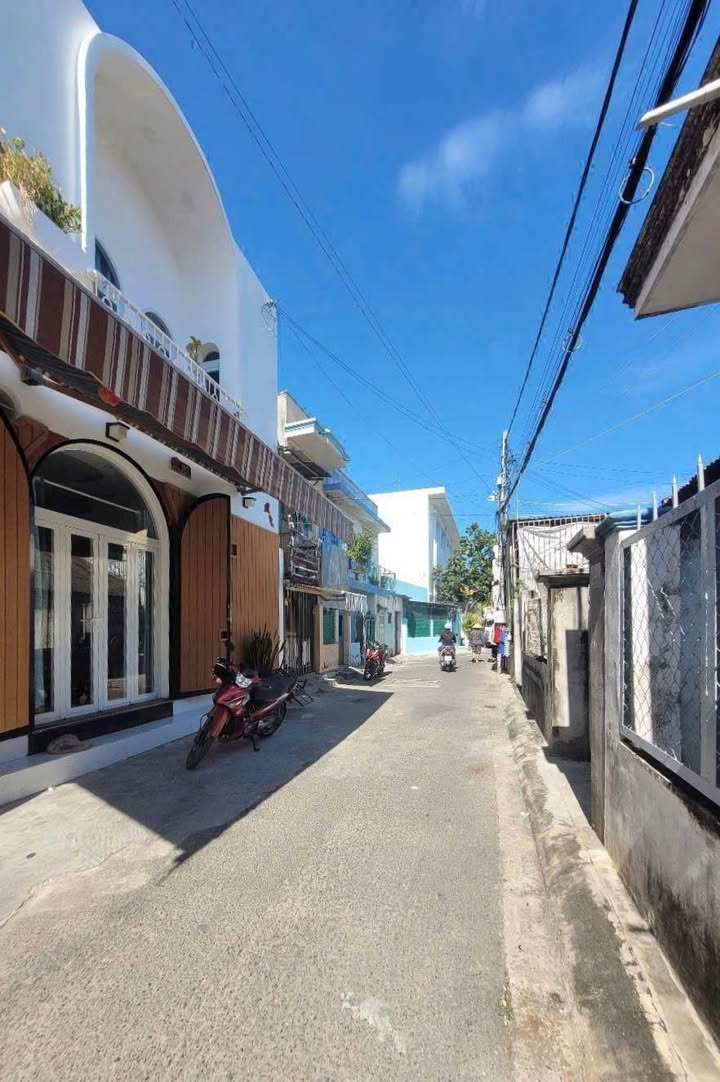 FrontHouse mặt tiền Hoàng Văn Thụ Phú Thủy 46m² giá 1.2 tỷ - Cơ hội đầu tư tuyệt vời!