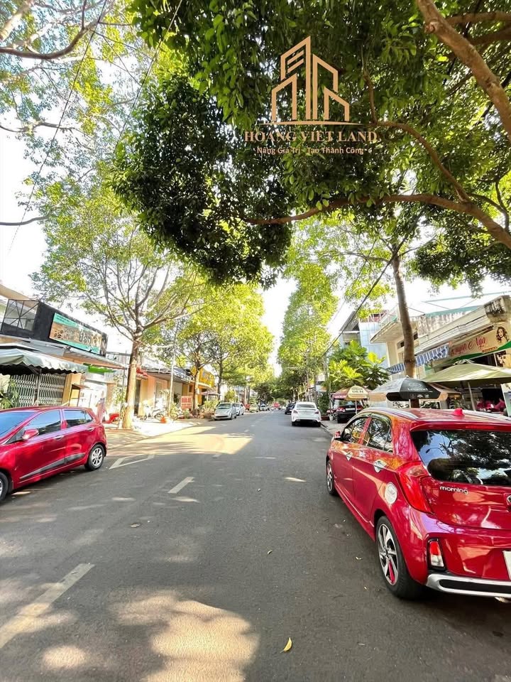 Nhà mặt tiền Nguyễn Bỉnh Khiêm Buôn Ma Thuột 91m² giá 6.8 tỷ - Khu vực kinh doanh sầm uất!