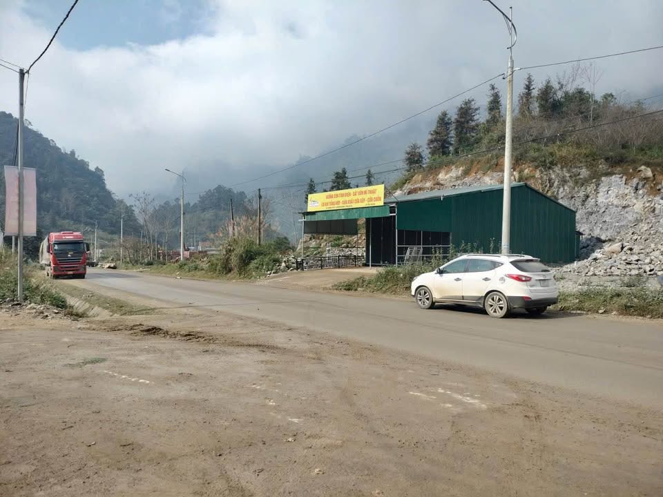 Đất thổ cư Mường Khương 653m² giá 2.78 tỷ - Cần thanh khoản gấp!