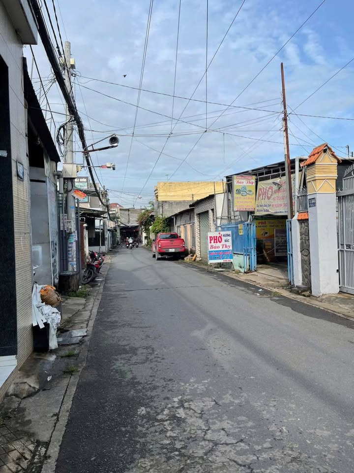 Nhà gác đúc Phường Tam Hiệp 60m² giá 3.1 tỷ - Sổ hồng riêng, ô tô vào tận nơi!