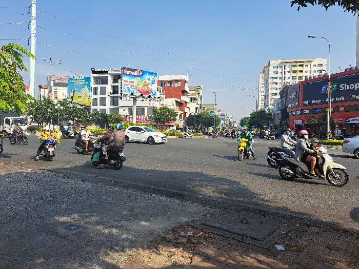 Nhà nhỏ Lê Đại Hành, 14m² giá chỉ 2 tỷ - Cơ hội cho gia đình trẻ!