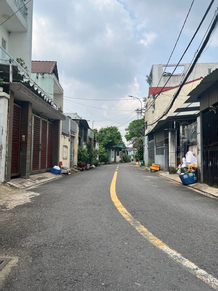 Mặt tiền kinh doanh Hiệp Phú 100m² giá 9 tỷ - Dòng tiền ổn định 15 triệu/tháng!