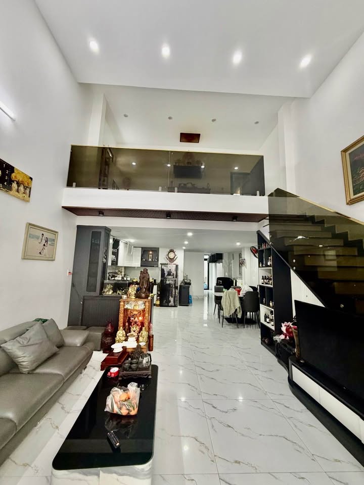 Nhà bán tại Nam Việt Á, Đà Nẵng 106m² giá 5 tỷ - Nhà mới vào ở ngay!