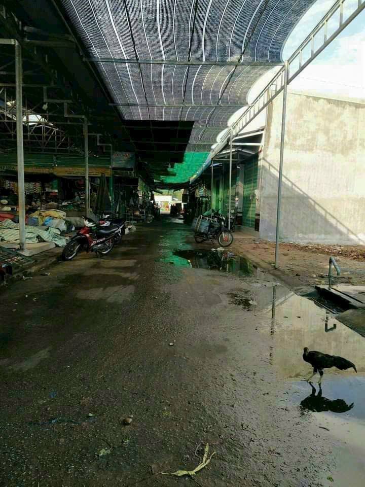 Đất nền chợ Thoại Giang 165m² giá 4 tỷ - Cơ hội đầu tư hấp dẫn!