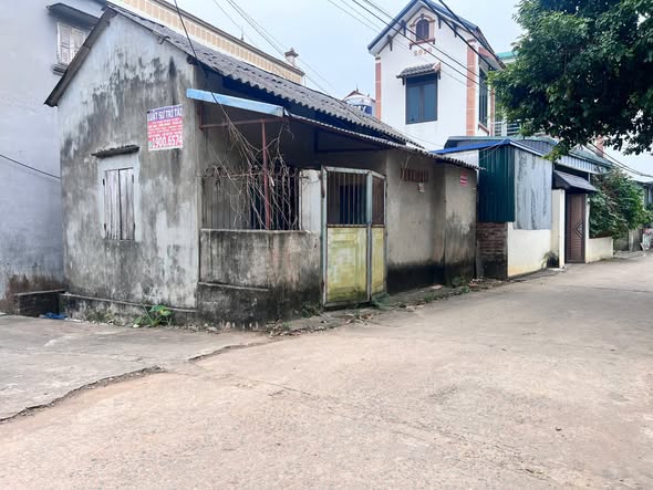 Đất Thổ Cư Thôn 2, Phú Cát, 40m² chỉ 300 triệu - Pháp lý rõ ràng!