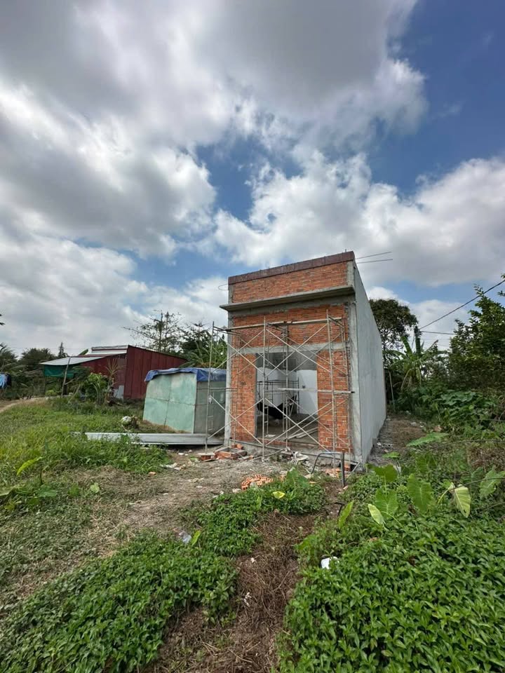 Nhà trệt hẻm ô tô Dương Kỳ Hiệp 108m² giá 880 triệu - Sẵn sàng vào ở ngay!