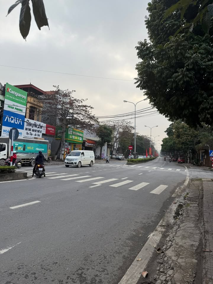 Nhà 2 tầng mặt tiền 5m tại Đường Hùng Vương, Phúc Yên - Cơ hội đầu tư tuyệt vời!