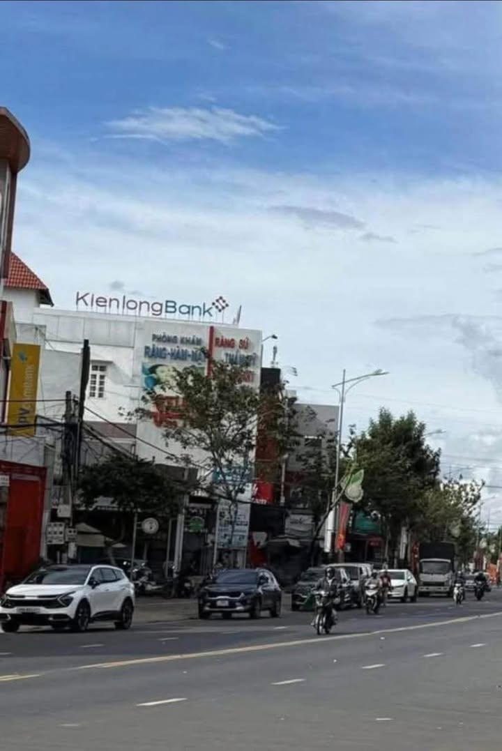 Nhà mặt tiền Quốc lộ 20, xã Phú Hội, 220m² giá 15 tỷ - Đầu tư sinh lời ngay!