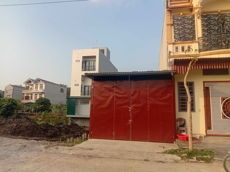 Đất phân lô Phố Hòa Bình, Nam Thành, 99m² giá 4 tỷ - Đầu tư sinh lời ngay!