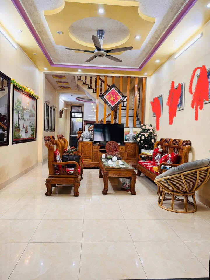 Bán nhà mặt tiền Lý Thường Kiệt, 126m² giá 4 tỷ - Kinh doanh lý tưởng!