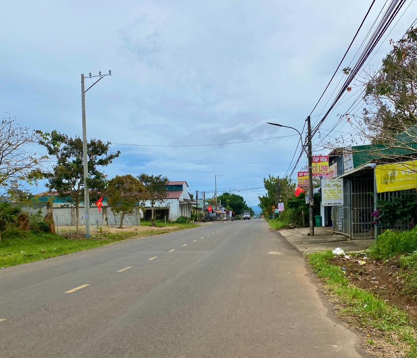 Nhà 2 mặt tiền Lê Phụng Hiểu, Bảo Lộc 400m² giá 4.7 tỷ - Kinh doanh lý tưởng!