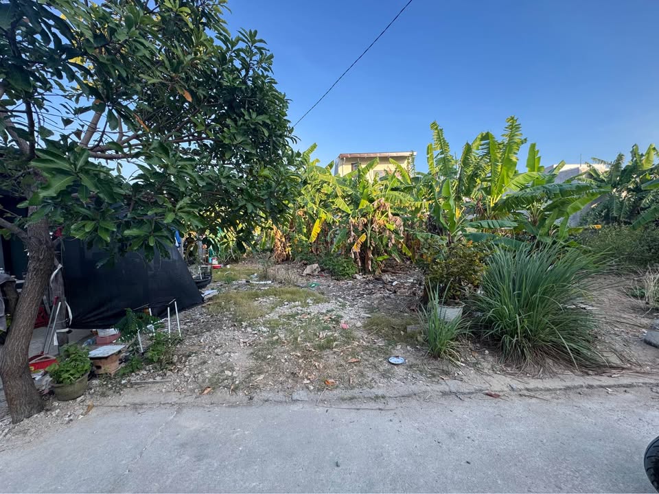 Đất nền Vĩnh Hải, Nha Trang 196m² giá 2.749 tỷ - Lô góc mặt tiền hẻm 6m!