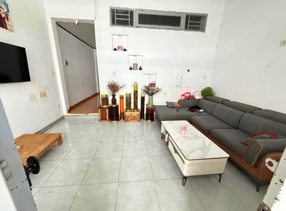 Nhà nguyên căn cho thuê tại Buôn Ma Thuột 90m² - Giá chỉ 4 triệu/tháng!