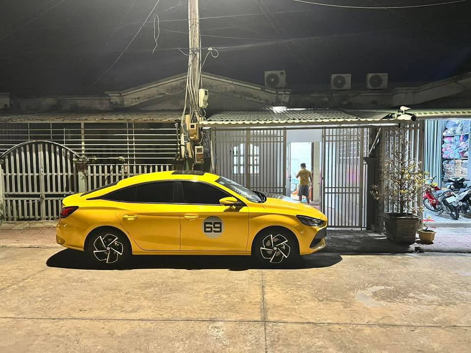 Nhà phố KĐT Hoàng Tâm Cà Mau 99m² giá 1.4 tỷ - Nhà đẹp, gần công viên!