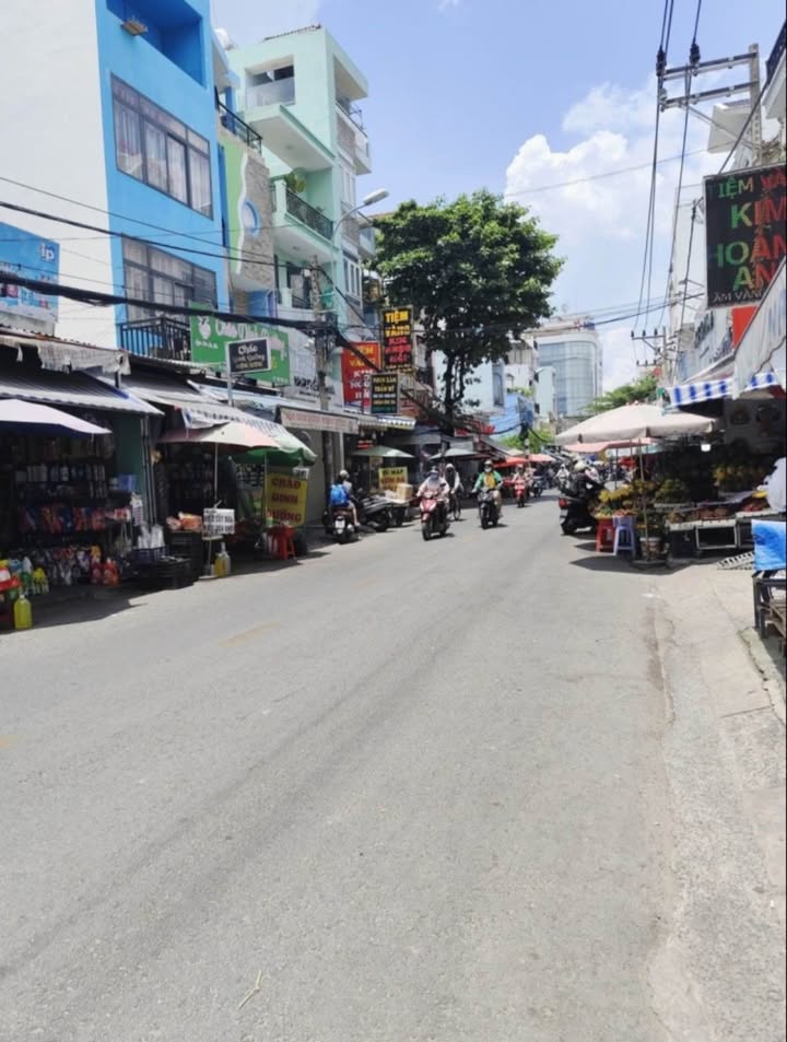 Nhà mặt tiền Đỗ Thị Tâm, Tân Quý, Tân Phú 64m² giá 6.4 tỷ - Vị trí siêu ngon!