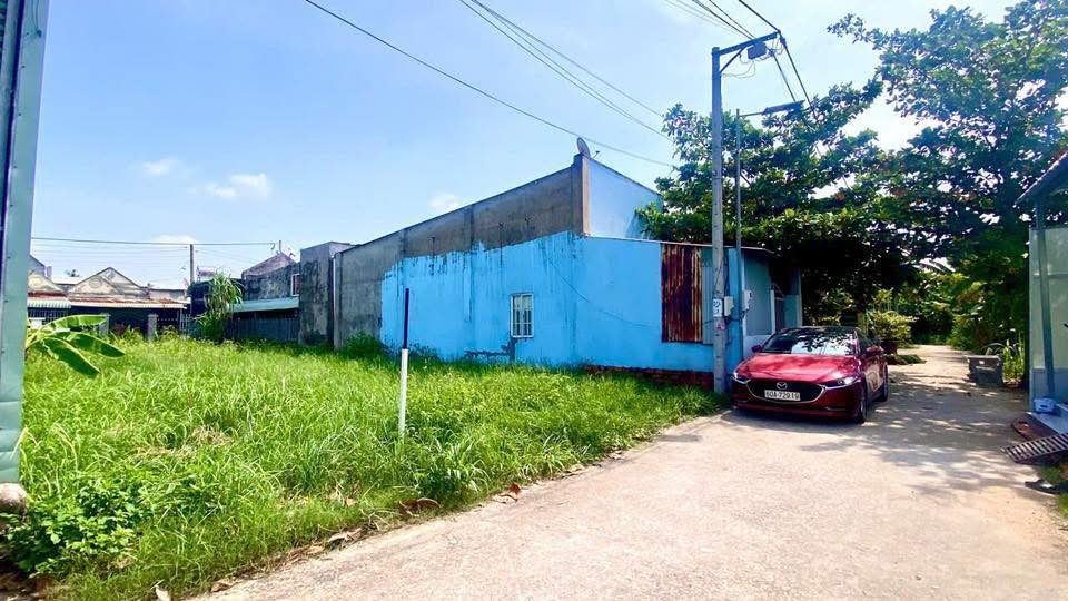 Đất thổ cư 100m² tại Ấp 4 Long Thọ - Sổ riêng, giá 1.4 tỷ!