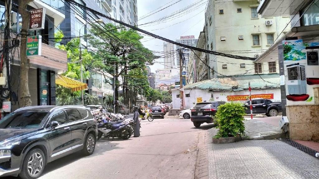 Nhà phố Lê Đức Thọ, 37m², giá 9 tỷ - Ngõ thông kinh doanh, ô tô tránh