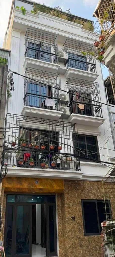 Nhà phố Bồ Đề, Long Biên 50m² giá chỉ 8 tỷ - Đầy đủ nội thất, 2 mặt ngõ thoáng!