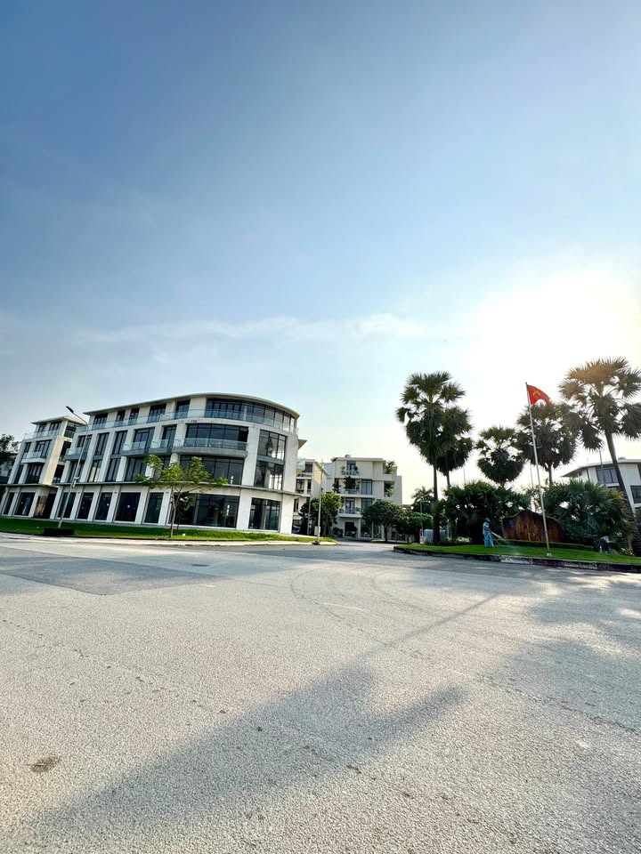 Đất mặt tiền Bưng Ông Thoàn, Quận 9, 129m² giá 15 tỷ - Cơ hội đầu tư hấp dẫn!