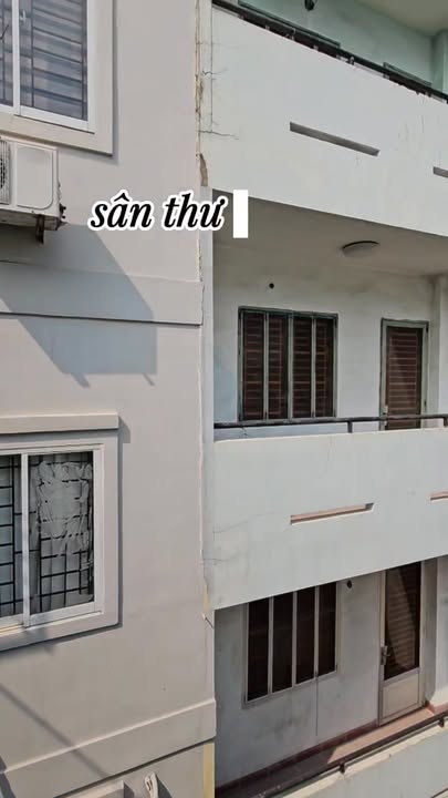 Nhà phố Quận 4, 31.7m², giá 5.2 tỷ - Nhà mới 100%, tiện nghi hiện đại!