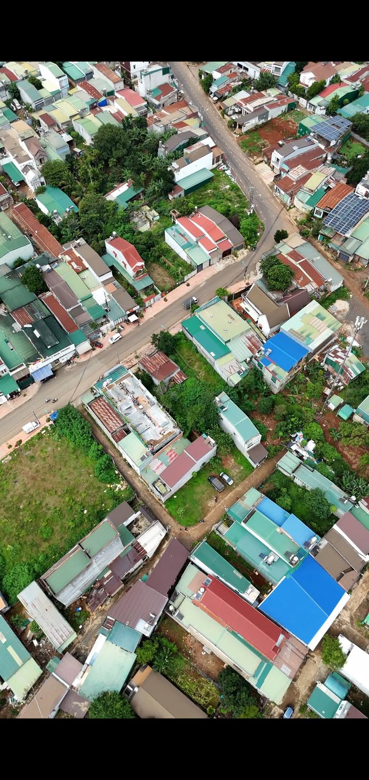 FrontHouse 5 Đường Hùng Vương 104m² giá 5 tỷ - Mặt tiền kinh doanh đắc địa!