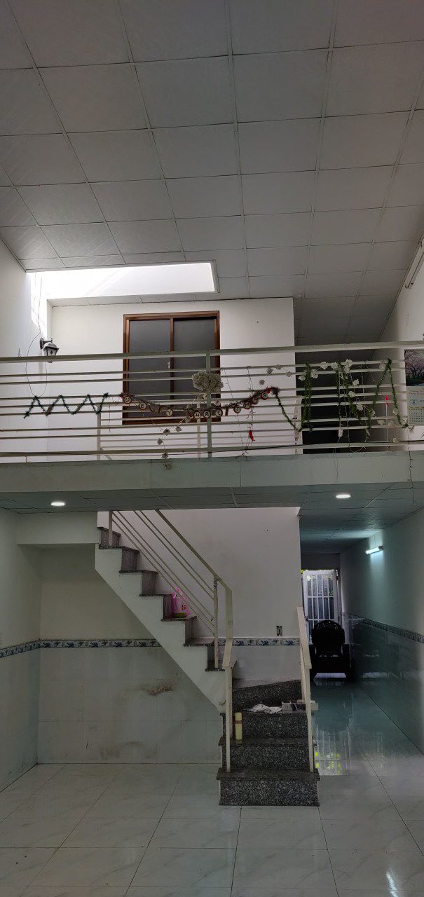 Nhà nguyên căn cho thuê mặt tiền đường Bình Quới, 64m² chỉ 8 triệu/tháng - Phù hợp gia đình văn phòng!