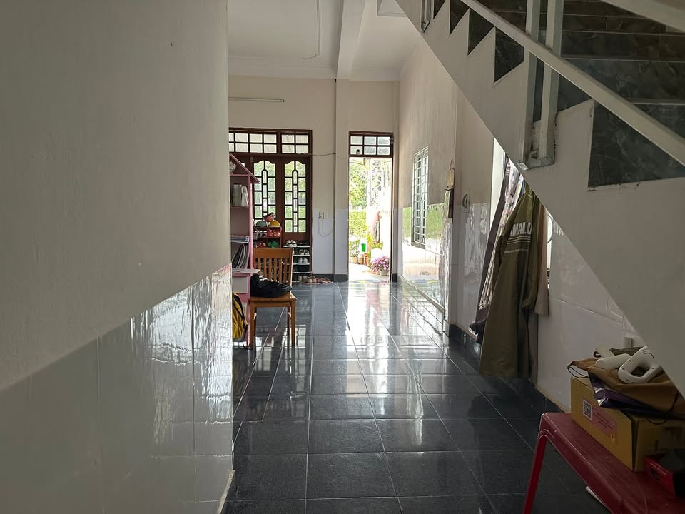 Bán nhà mặt tiền đường Lê Lợi, Phường Đức Ninh Đông 156m² giá 3.5 tỷ - Kinh doanh thuận lợi!