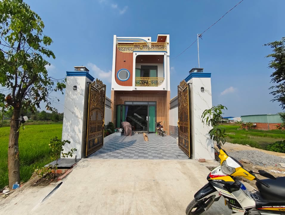 Nhà lầu sân vườn Mỹ Hạnh Nam 175m² giá 3.5 tỷ - Đầu tư sinh lời ngay!