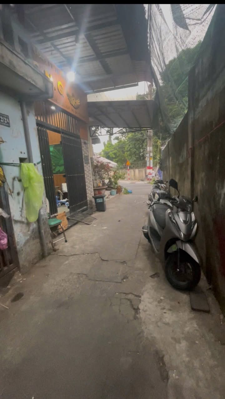 Nhà gác lửng Tân Thới Nhì 112m² giá 4 tỷ - Sổ hồng chính chủ