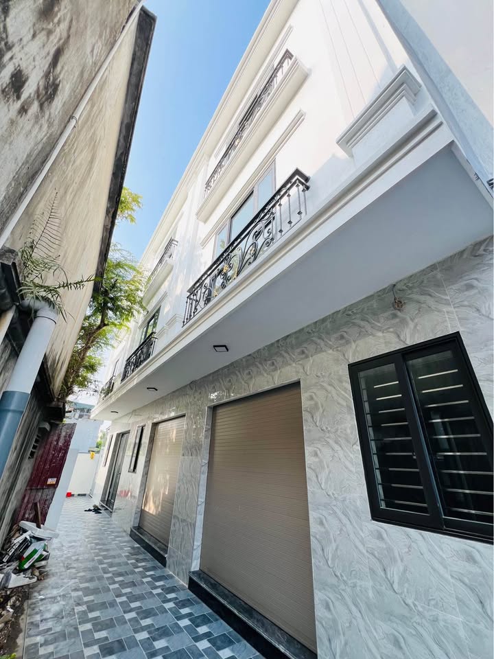 Nhà 3 Tầng Mới Xây Ngõ Cát Khê - 41m² Giá 2.15 Tỷ - Sẵn Sàng Vào Ở!