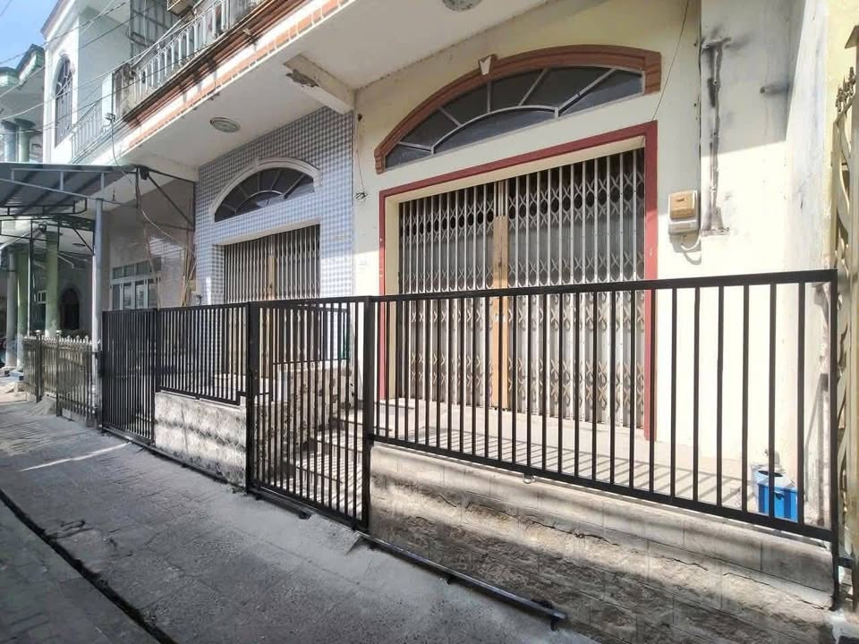 Nhà lầu 2 tầng tại Long Hải 50m² giá 1.38 tỷ - Vị trí vàng gần biển Dinh Cô!