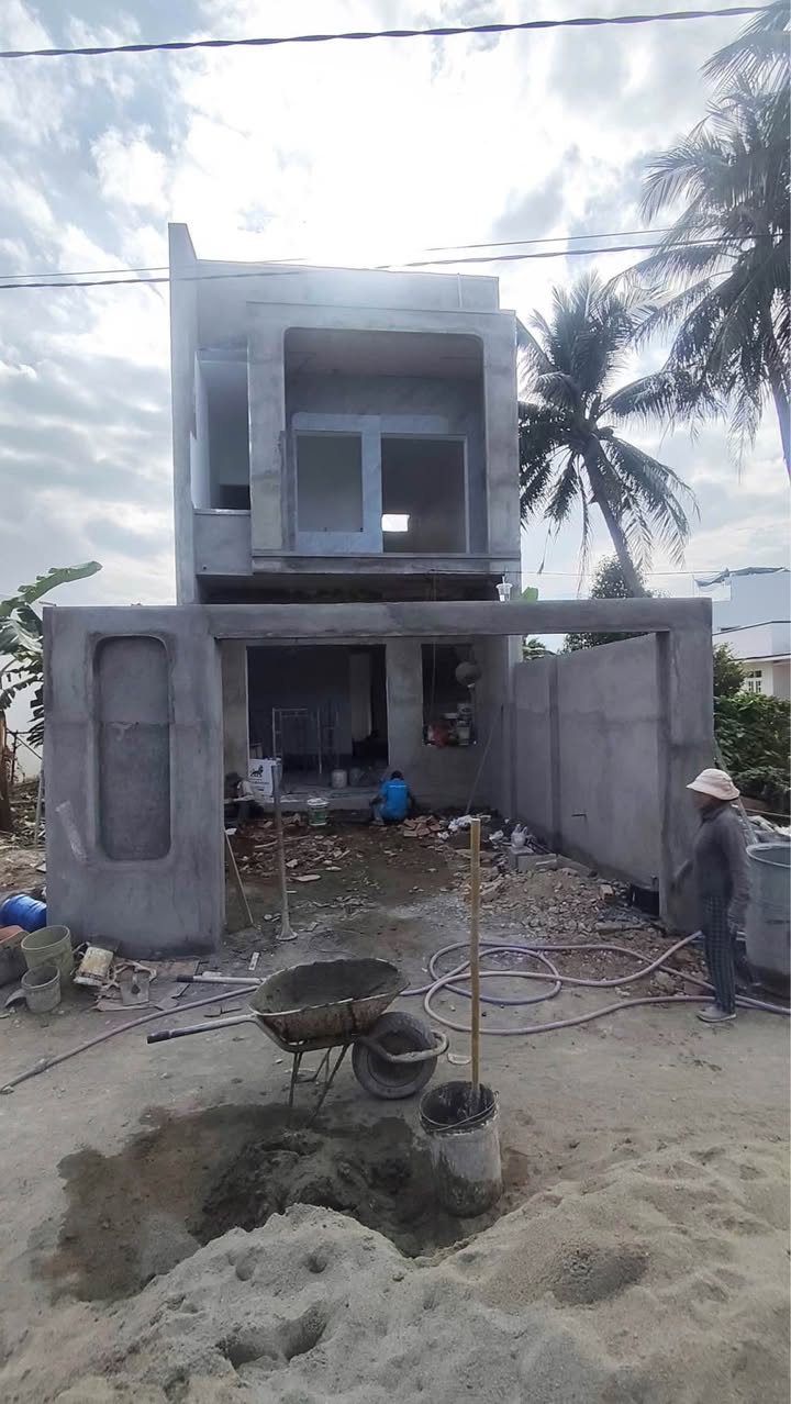 Nhà 2 tầng Xã Diên Toàn 82m² giá 2.37 tỷ - Nội thất hiện đại, sẵn sàng ở ngay!