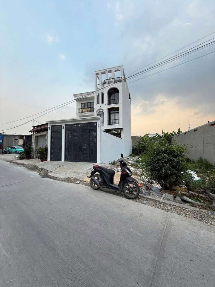 Đất mặt tiền rạch TX33, P. Thạnh Xuân, Q. 12, giá 5.85 tỷ - Cơ hội đầu tư tuyệt vời!