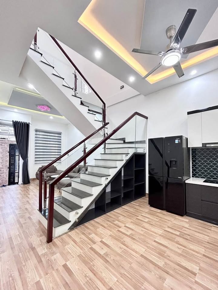 Nhà 2 tầng An Dương Vương, Phường An Cựu, 72m² giá 3.3 tỷ - Giá tốt, vào ở ngay!