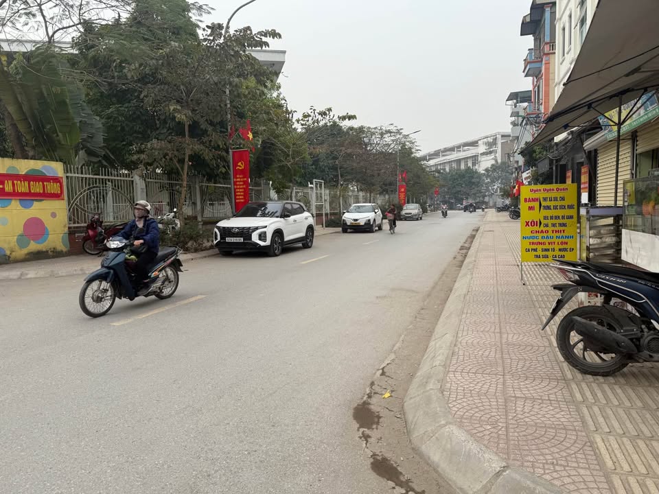 Đất nền Nguyễn Đạo, Phú Diễn 45m² giá 8 tỷ - Ngõ thông ô tô đỗ sát cửa!