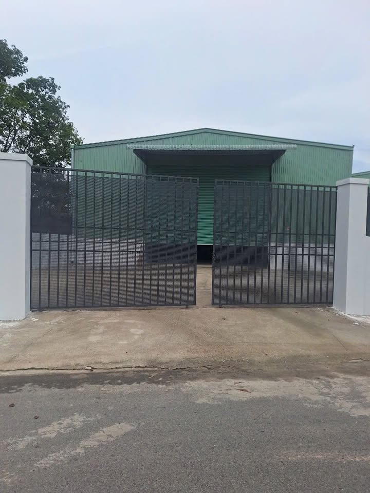 Nhà xưởng 1500m² mặt tiền đường Bình Nhâm 85 giá 17 tỷ - Cơ hội đầu tư hấp dẫn!