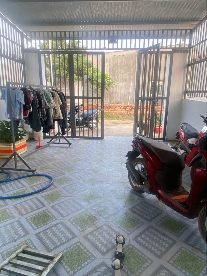 Nhà phố Vĩnh Tân 210m² giá 1.1 tỷ - Chính chủ bán gấp!