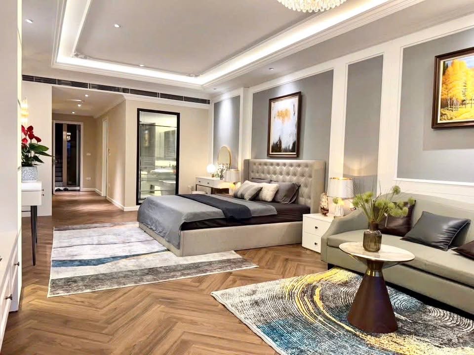 Nhà 6 tầng Lò Đúc 43m² giá 13.9 tỷ - Tiện ích đầy đủ ngay trung tâm!