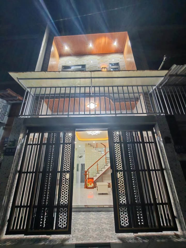 Nhà bán khu Sao Mai, phường Đạo Thạnh, 54m², giá chỉ 2.15 tỷ - Cơ hội vàng cho bạn!
