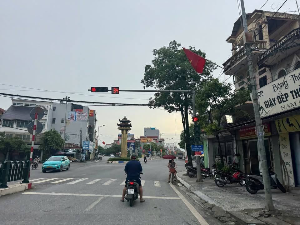 Đất nền Phường Quang Trung, Quận Hà Đông, 110m² giá 3.3 tỷ - Chọn nơi an cư cho tương lai!