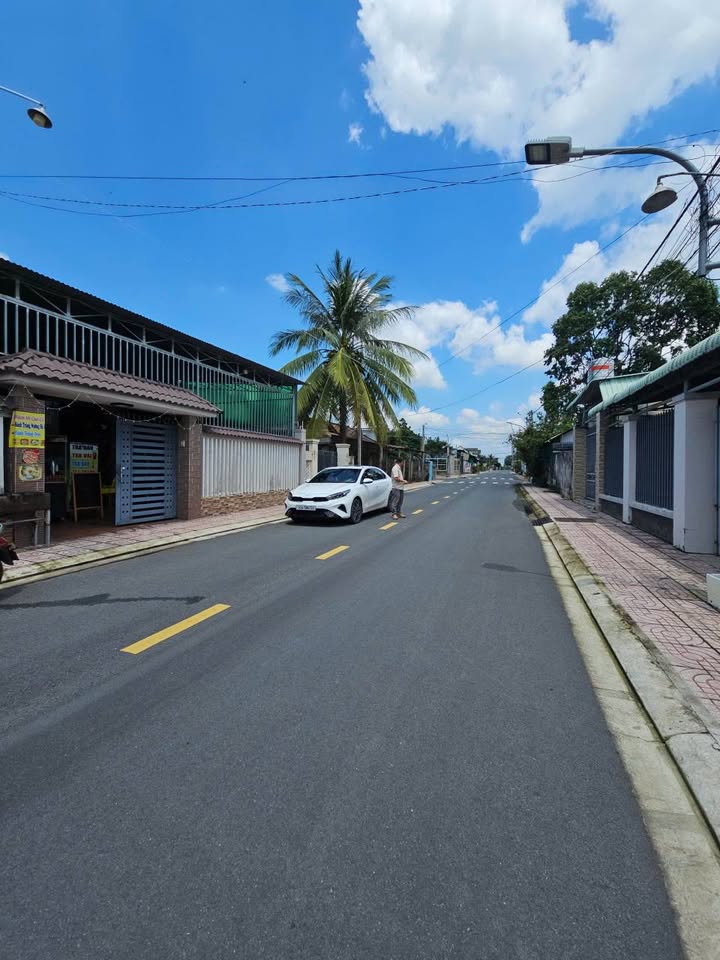 Nhà phố Ninh Đức Tây Ninh 285.6m² giá 2.8 tỷ - Sẵn sàng vào ở ngay!