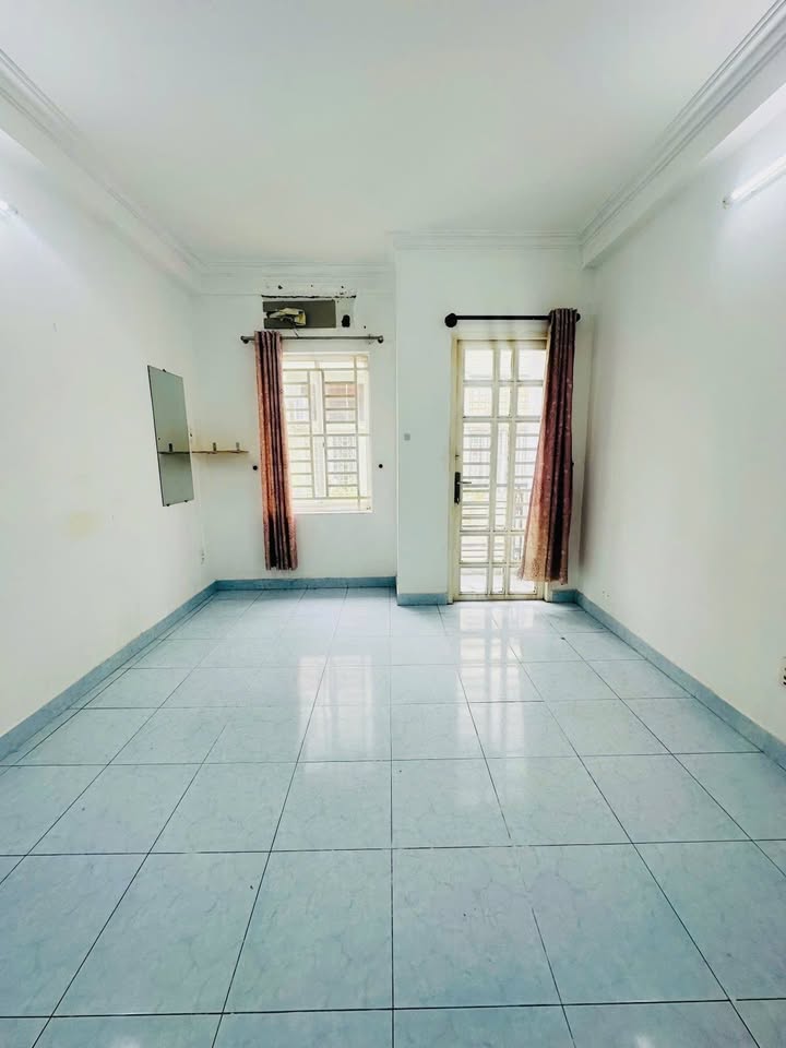 Nhà riêng Quận 10 33m² giá 8.35 tỷ - Bán gấp giảm giá 500 triệu!