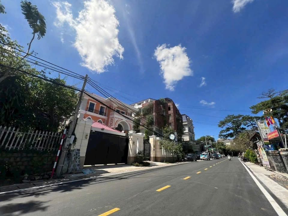 Bán đất mặt tiền Huỳnh Thúc Kháng Đà Lạt 742m² - Cơ hội đầu tư sinh lời!