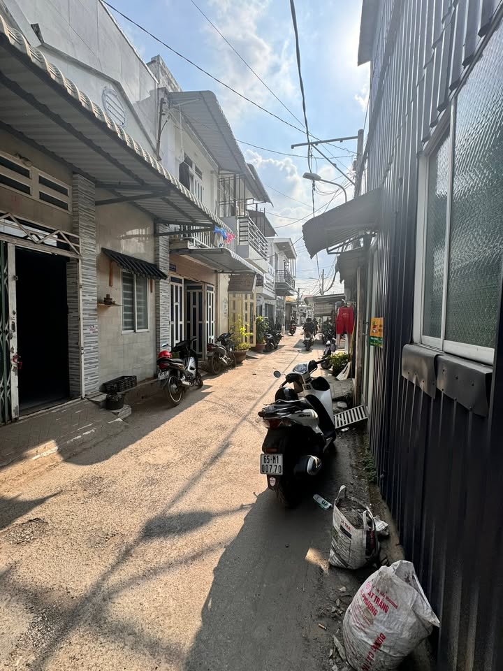 Nhà trệt lững hẻm 311 đường Nguyễn Văn Cừ 48m² giá 1 tỷ - Gần trung tâm tiện lợi!