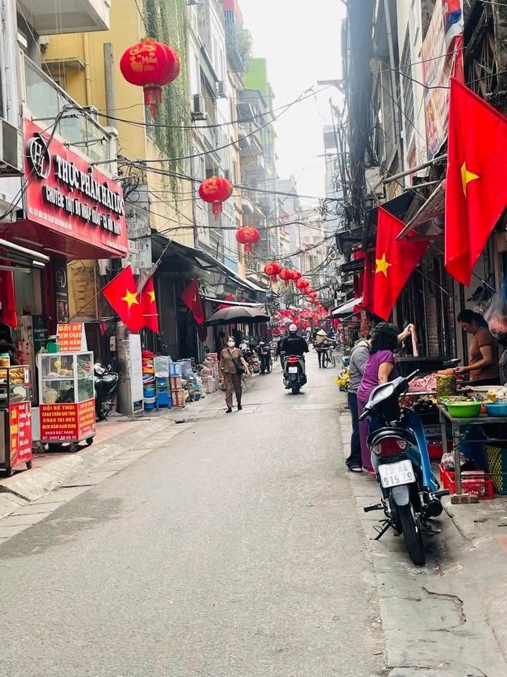 Nhà riêng phố Xã Đàn, Đống Đa 17m² giá 5.3 tỷ - Chính chủ sổ đỏ