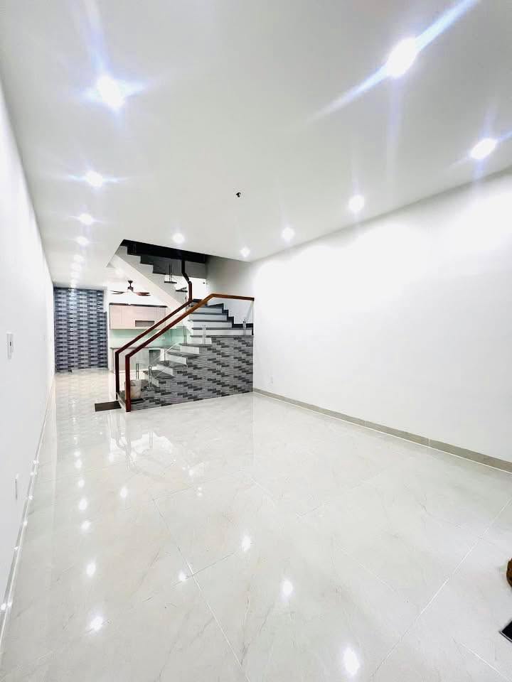 Nhà 4 tầng Vĩnh Cát 50m² giá 4.7 tỷ - Ô tô vào tận nhà!