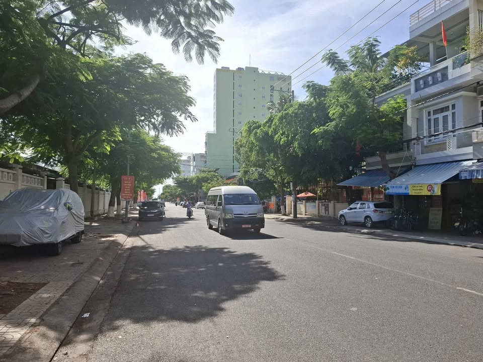 Nhà mặt tiền Mai Xuân Thưởng, Vĩnh Hải, Nha Trang 50.9m² giá 7.5 tỷ - Kinh doanh thuận lợi!