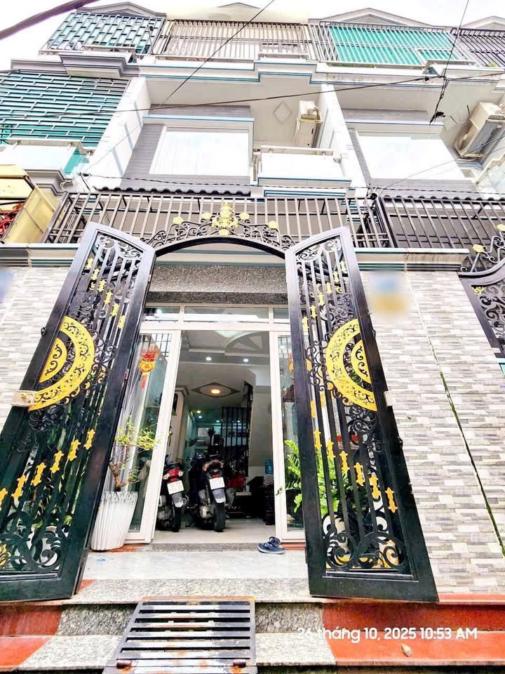 Nhà 2 lầu hẻm 4m đường Tám Danh, Quận 8, 45.6m² - Tiện nghi đầy đủ, giá 6.6 tỷ!