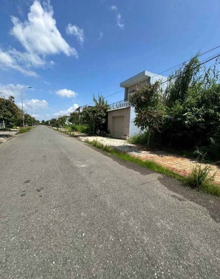 Đất nền Giao Long, Bến Tre 120m² giá 1.27 tỷ - Cơ hội đầu tư tuyệt vời!